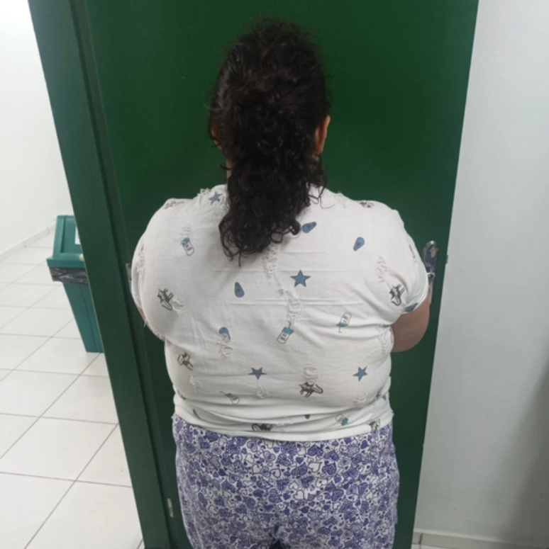 A suspeita confessou o crime &agrave; pol&iacute;cia e possui reincid&ecirc;ncia 