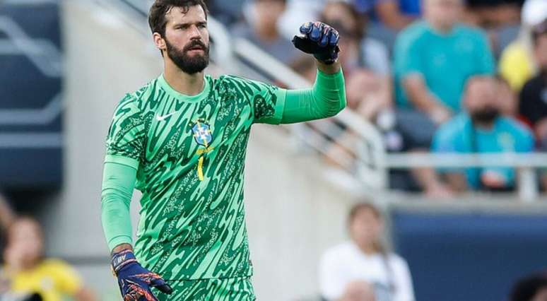 Alisson. Mais uma Copa defendendo o Brasil. Por&eacute;m, chega&nbsp; ainda&nbsp; buscando recuperar a melhor forma f&iacute;sica.