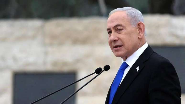 Benjamin Netanyahu confirmou a liga&ccedil;&atilde;o, mas minimizou a discord&acirc;ncia entre os dois