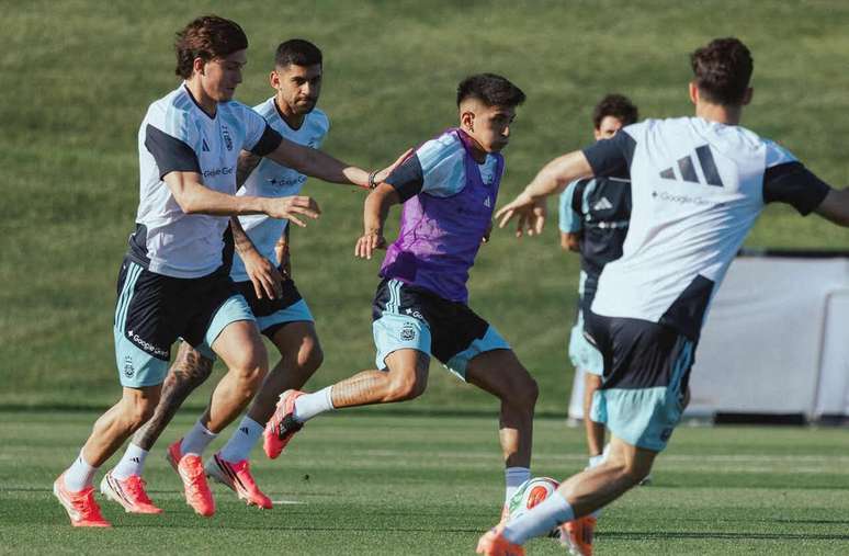 Argentina faz &uacute;ltimo teste antes da Copa &ndash;