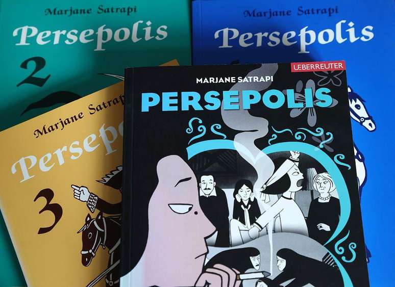 As capas dos livros de Pers&eacute;polis
