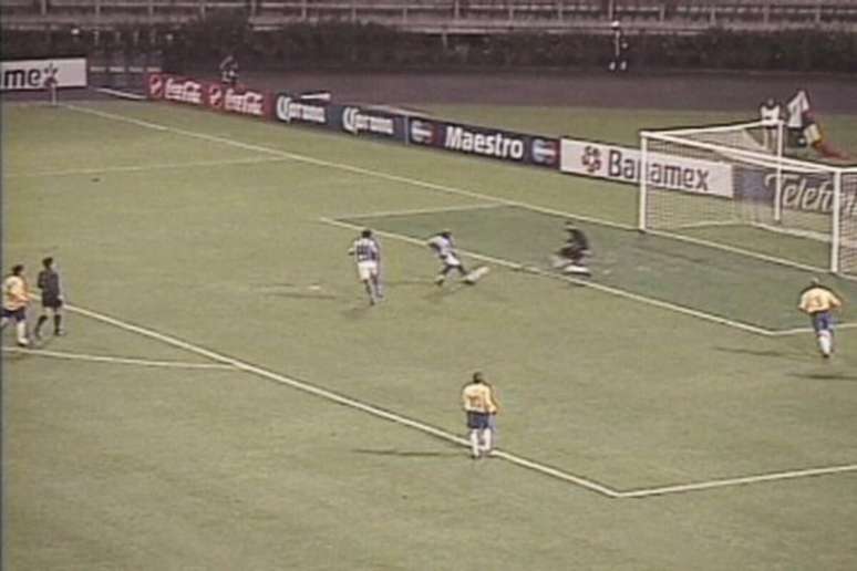 Brasil teve vexame hist&oacute;rico na Copa Am&eacute;rica contra Honduras &ndash;