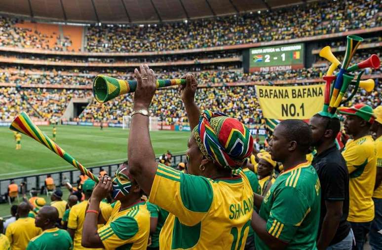 FIFA tamb&eacute;m vetou outros materiais &ndash;