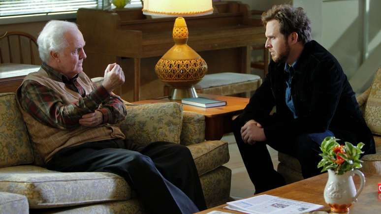 James Handy participou de v&aacute;rios programas policiais e de crimes, incluindo CSI: Nova Iorque (na foto com AJ Buckley em 2012)