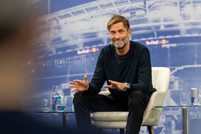 Jurgen Klopp n&atilde;o treina um clube de futebol desde a sa&iacute;da do Liverpool &ndash;