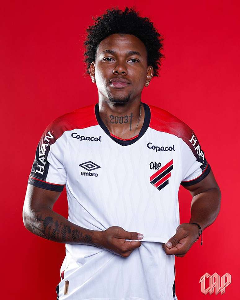 Jorge Rivaldo &eacute; o s&eacute;timo colombiano do elenco do Furac&atilde;o &ndash;