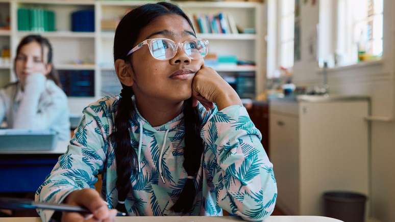 Crian&ccedil;as que sofrem de devaneio excessivo s&atilde;o frequentemente consideradas alunos pregui&ccedil;osos ou que n&atilde;o gostam de estudar
