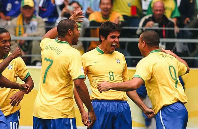 Apesar de ter grandes jogadores, Sele&ccedil;&atilde;o n&atilde;o teve atua&ccedil;&otilde;es convicentes na Copa &ndash;