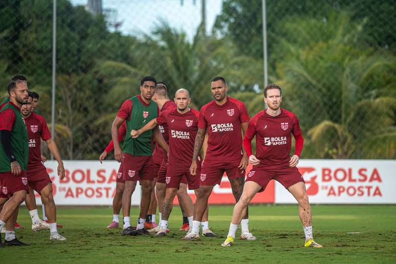 Treino do CRB antes de confronto pela S&eacute;rie B &ndash;