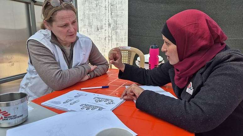 A m&eacute;dica norueguesa diz que quer voltar a Gaza para continuar a ajudar