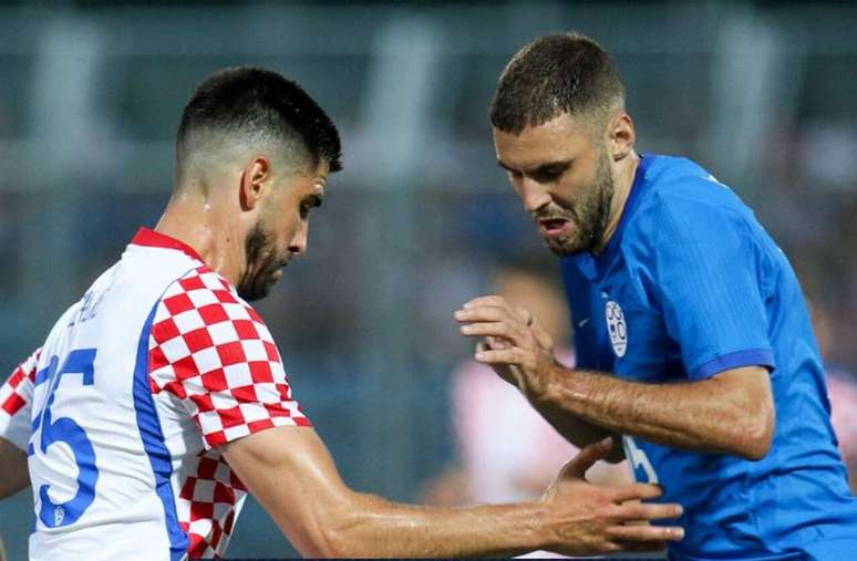Eslov&ecirc;nia resistiu at&eacute; os 47 minutos do segundo tempo, quando sofreu o gol que selou a derrota &ndash;