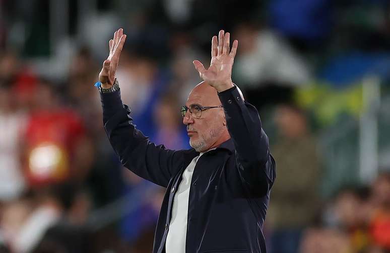 Luis De La Fuente tamb&eacute;m atualizou as recupera&ccedil;&otilde;es de Nico Williams e V&iacute;ctor Mu&ntilde;oz &ndash;