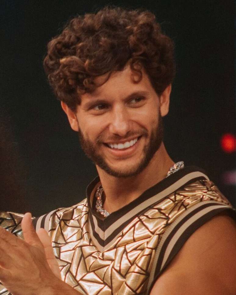 Bailarino e core&oacute;grafo, Heron Leal ficou conhecido por sua participa&ccedil;&atilde;o no 'Dan&ccedil;a dos Famosos'