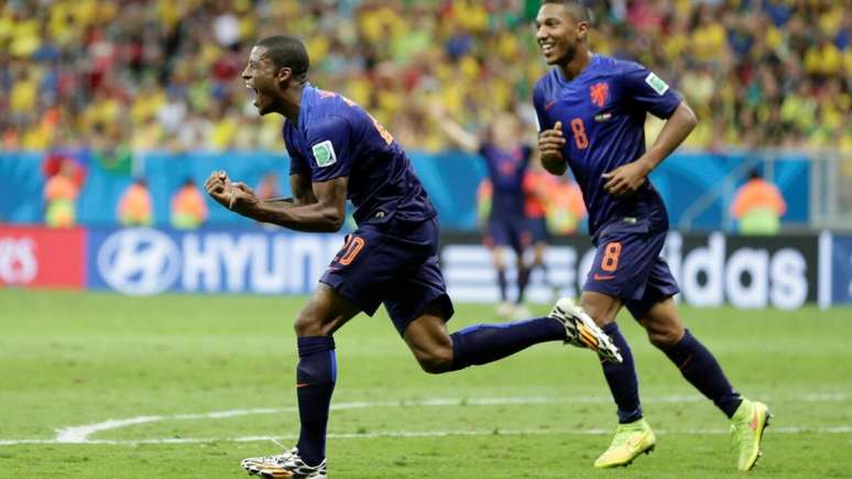 Holanda botou fim na melanc&oacute;lica campanha brasileira &ndash;