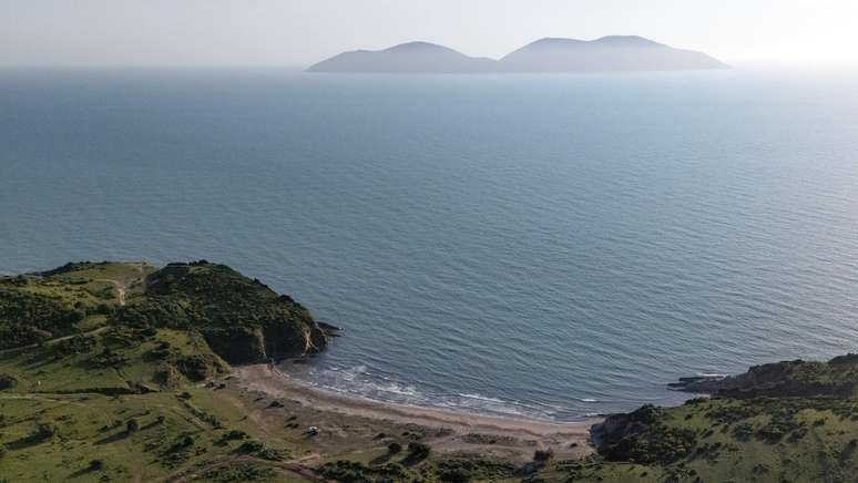 As propostas preveem empreendimentos na ilha de Sazan e pr&oacute;ximo a &aacute;reas que abrigam animais