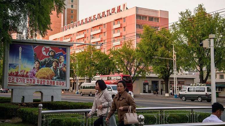 Isolada do restante do mundo, a ditadura norte-coreana depende fortemente da China e da R&uacute;ssia