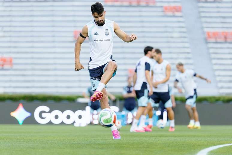 Argentina far&aacute; o &uacute;ltimo amistoso antes de iniciar a Copa do Mundo &ndash;