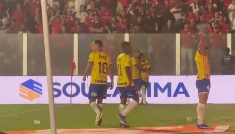 Vila Nova &eacute; o novo l&iacute;der da S&eacute;rie B do Brasileir&atilde;o &ndash;
