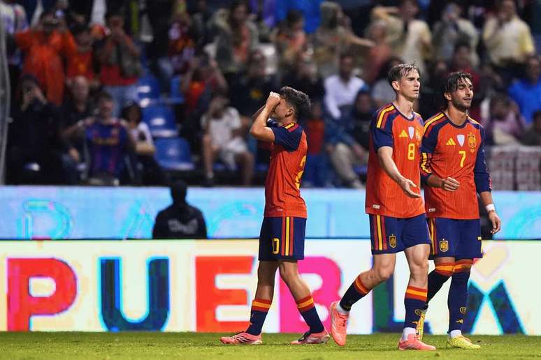 Espanha vence o Peru em &uacute;ltimo amistoso antes do Mundial &ndash;