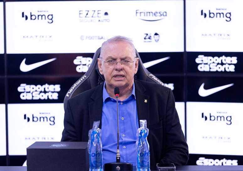 Osmar Stabile, presidente do Corinthians, em mais uma pol&ecirc;mica &mdash;
