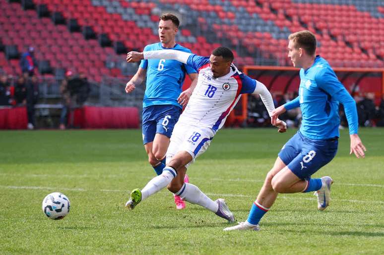 Wilson Isidor &eacute; a grande esperan&ccedil;a do Haiti na Copa do Mundo &ndash;
