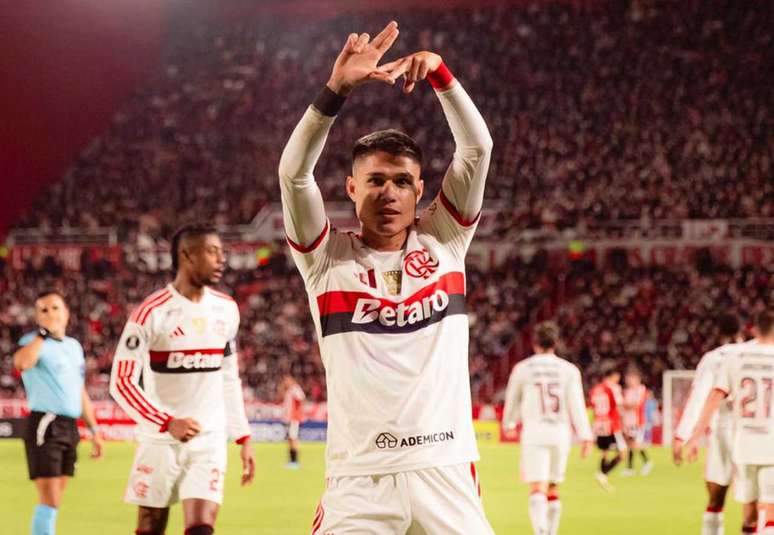 At&eacute; mais? Luiz Ara&uacute;jo, do Flamengo, pode pintar no Al-Sadd &ndash;