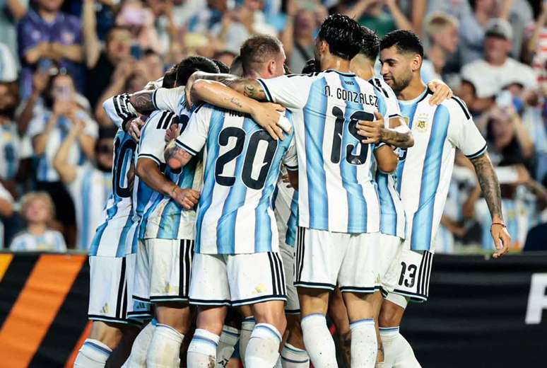Argentina bateu a Isl&acirc;ndia no &uacute;ltimo compromisso antes da Copa &ndash;