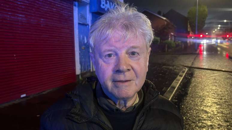 O pastor Jack McKee disse que alguns membros de sua igreja estavam sendo expulsos de suas casas "por serem negros"