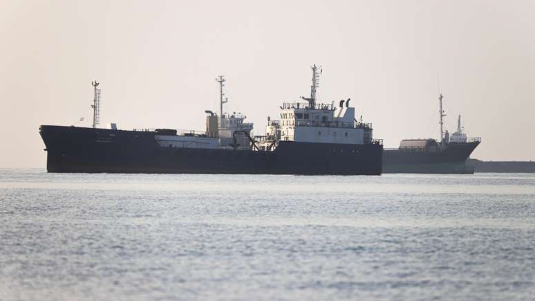 Embarcações foram vistas ao largo da costa de Bandar Abbas, no sul do Irã, na semana passada. Ataques foram relatados nas proximidades da cidade portuária na quarta-feira