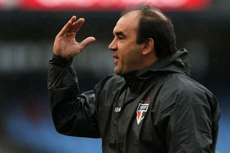 Ricardo Gomes no comando do S&atilde;o Paulo