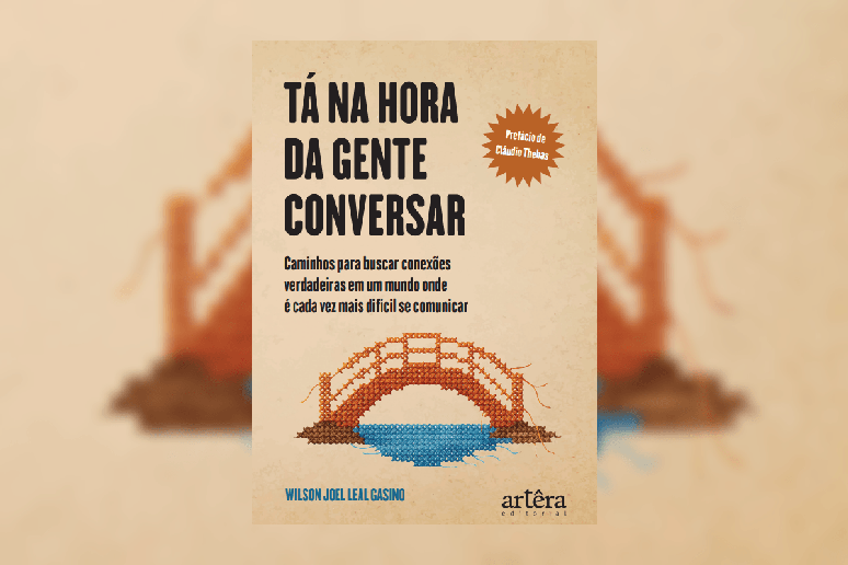 Capa de livro bege, com t&iacute;tulo em preto, nome do autor em azul e com ilustra&ccedil;&atilde;o de ponte laranja em cima de lago em ponto cruz
