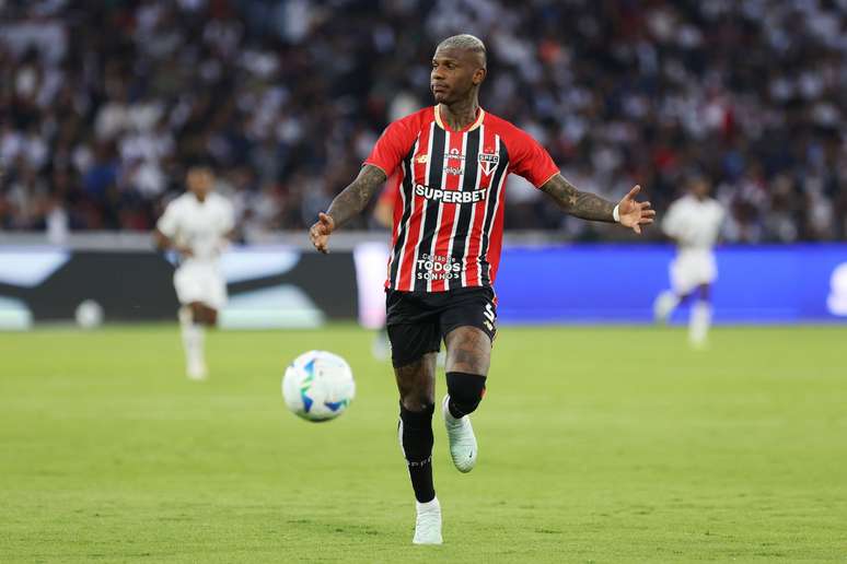 Robert Arboleda, zagueiro do S&atilde;o Paulo 