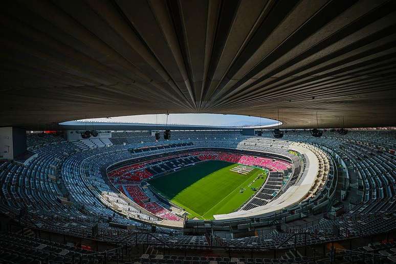 O Est&aacute;dio Azteca, na Cidade do M&eacute;xico, para a ser o primeiro da hist&oacute;ria a receber os jogos de abertura de tr&ecirc;s Copas do Mundo: 1970, 1986 e 2026