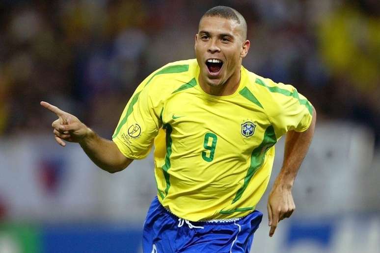 Ronaldo tem hist&oacute;ria de gols e supera&ccedil;&atilde;o em Copas do Mundo 
