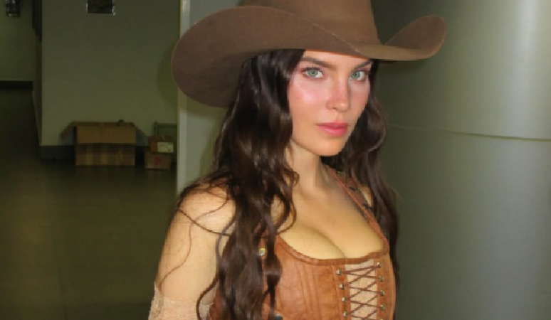 Para o público mexicano, Belinda Peregrín ocupa um lugar semelhante ao de artistas como Sandy e Junior no Brasil ou Miley Cyrus nos Estados Unido Para o público mexicano, Belinda Peregrín ocupa um lugar semelhante ao de artistas como Sandy e Junior no Brasil ou Miley Cyrus nos Estados Unido