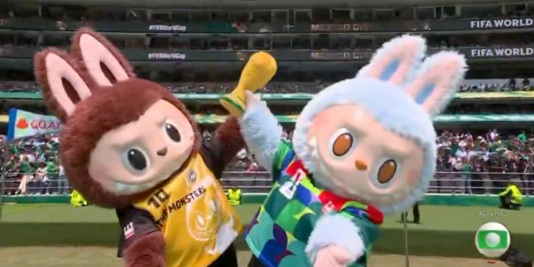 Os Labubus foram confundidos com os mascotes Os Labubus foram confundidos com os mascotes