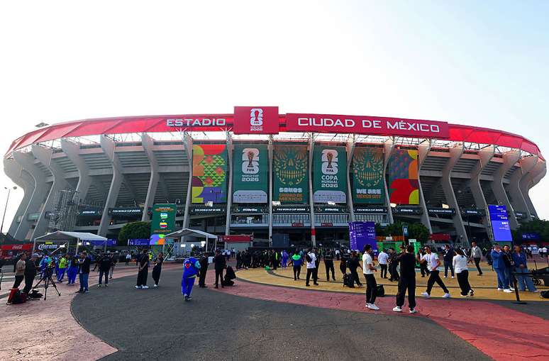 Movimentação no Estádio Azteca, na Cidade do México, para a abertura da Copa do Mundo Movimentação no Estádio Azteca, na Cidade do México, para a abertura da Copa do Mundo