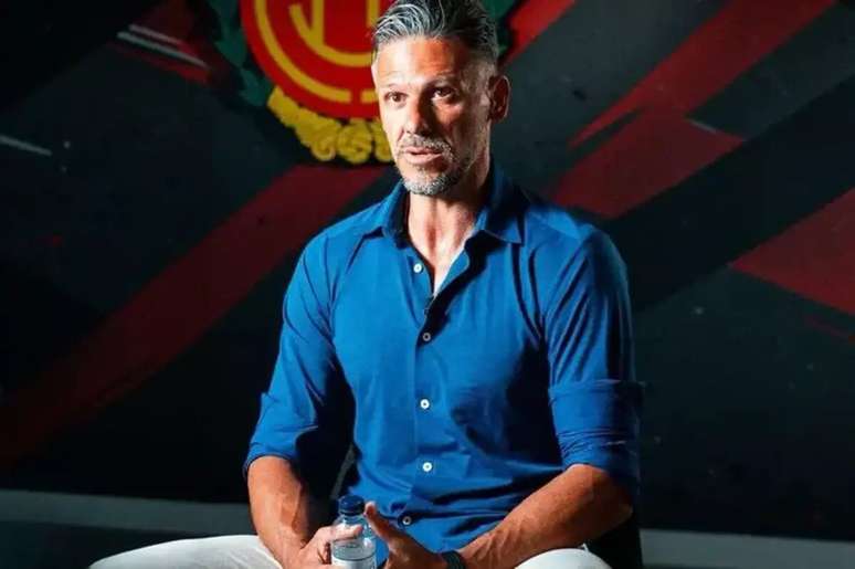 Argentino de 45 anos recebeu proposta do clube alem&atilde;o e est&aacute; pr&oacute;ximo de iniciar um novo desafio na carreira &ndash;