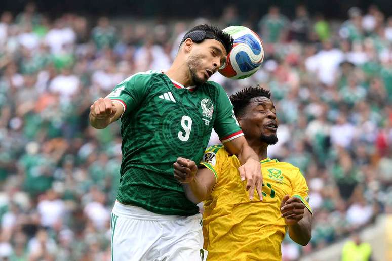 Raul Jim&eacute;nez marcou na abertura da Copa e emocionou torcedores com sua hist&oacute;ria de supera&ccedil;&atilde;o &ndash;