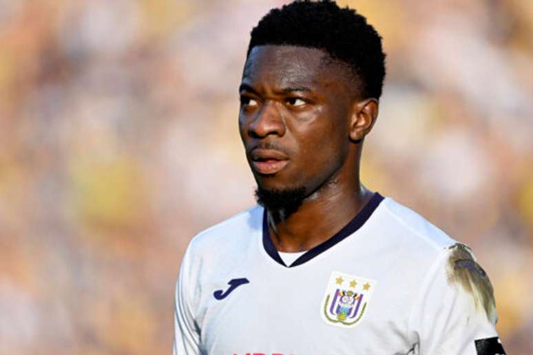 Antes do Gr&ecirc;mio, Amuzu jogava no Anderlecht &ndash;