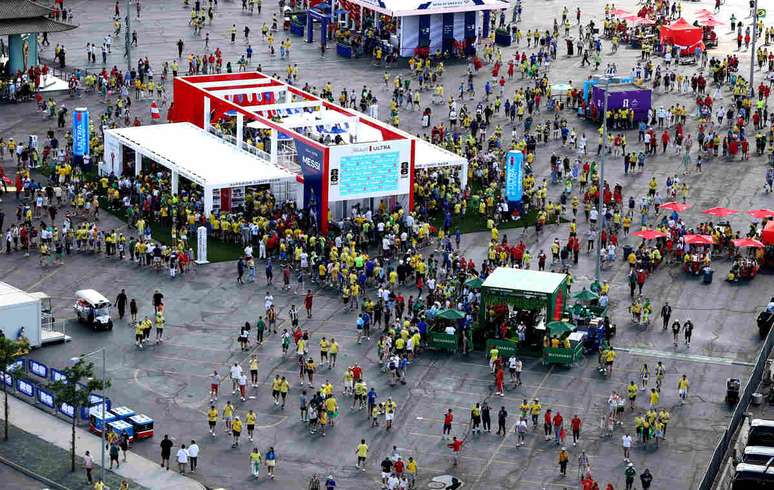 Torcida do Brasil &eacute; maioria no MetLife Stadium &ndash;