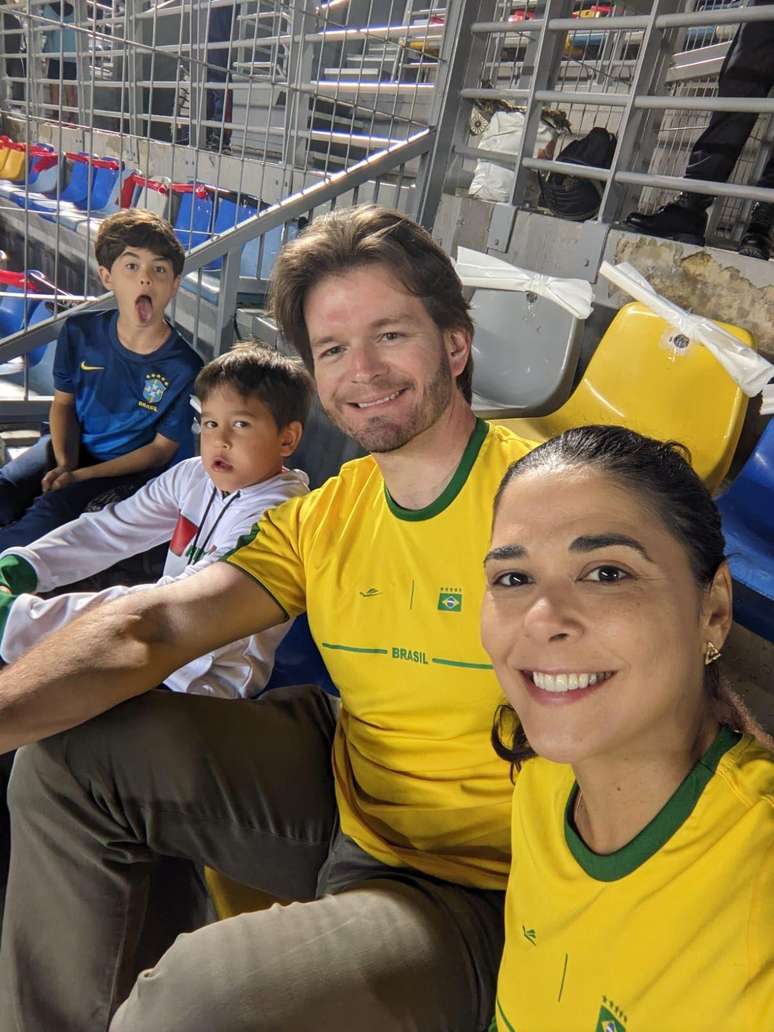 Teresa, Leonardus, Davi e Gustavo moram no Marrocos desde 2019