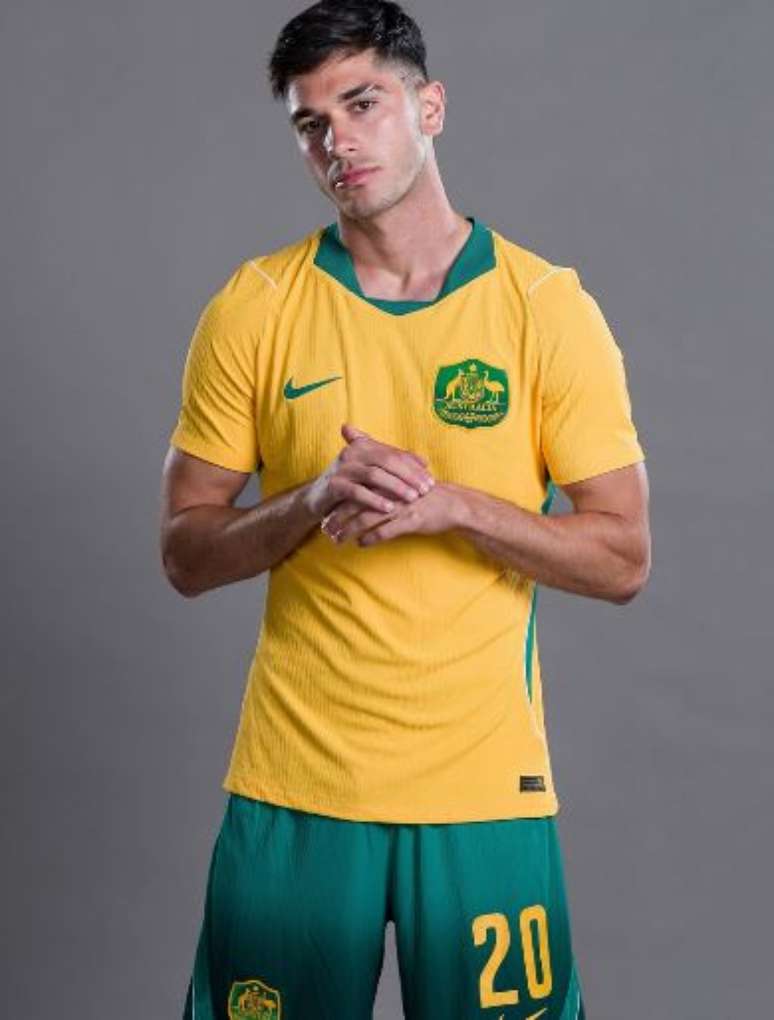 Cristian Volpato defende a sele&ccedil;&atilde;o da Austr&aacute;lia na Copa 2026