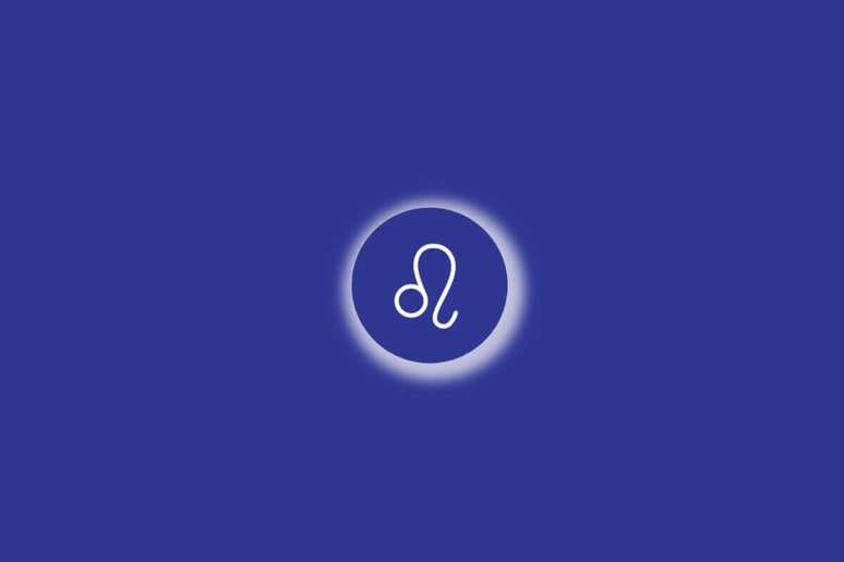 Ilustra&ccedil;&atilde;o do signo de le&atilde;o em um c&iacute;rculo azul, com luz branca ao redor, sobre um fundo azul