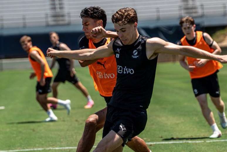 Nova Zel&acirc;ndia volta &agrave; Copa vindo de resultados ruins em amistosos &ndash;