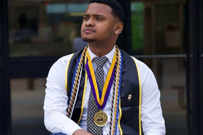 Brasileiro Thalles de Souza relembra sua trajet&oacute;ria e descreve a emo&ccedil;&atilde;o de entrar para a Universidade de Yale 