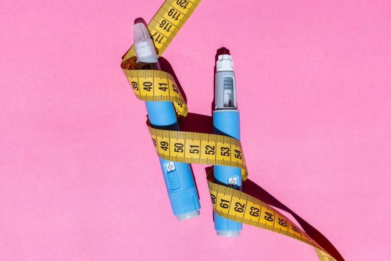 A automedica&ccedil;&atilde;o pode trazer riscos importantes &agrave; sa&uacute;de 