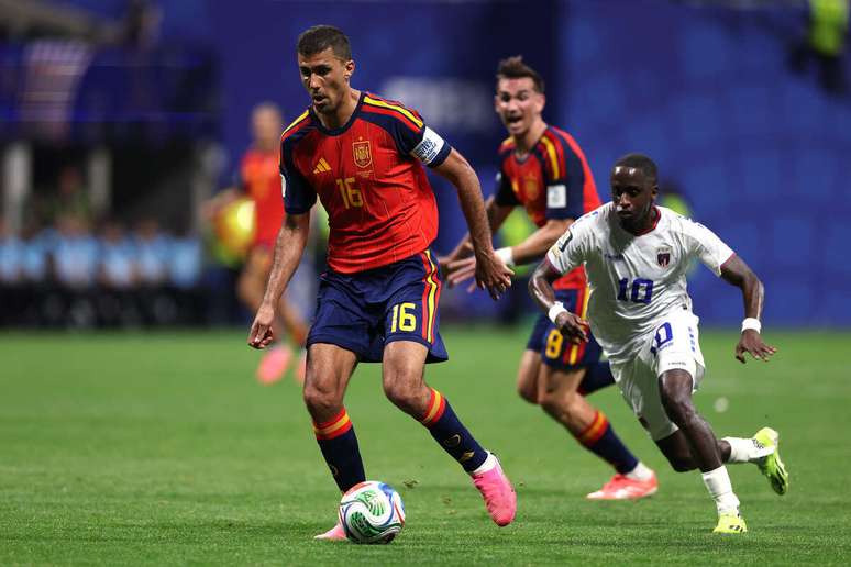 Rodri em a&ccedil;&atilde;o diante de Cabo Verde &ndash;