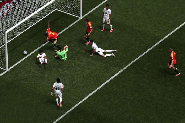 Gol de empate da B&eacute;lgica. (Photo by Emilee Chinn/Getty Images)