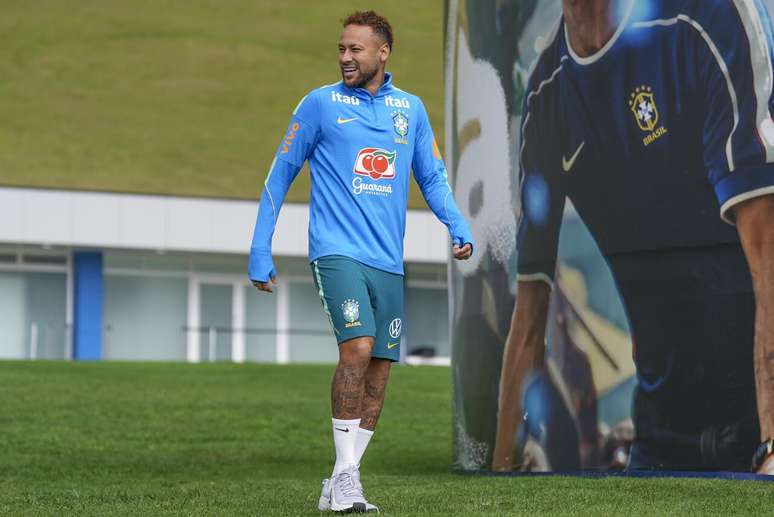 Neymar durante treino da Sele&ccedil;&atilde;o Brasileira na Granja Comary &ndash;